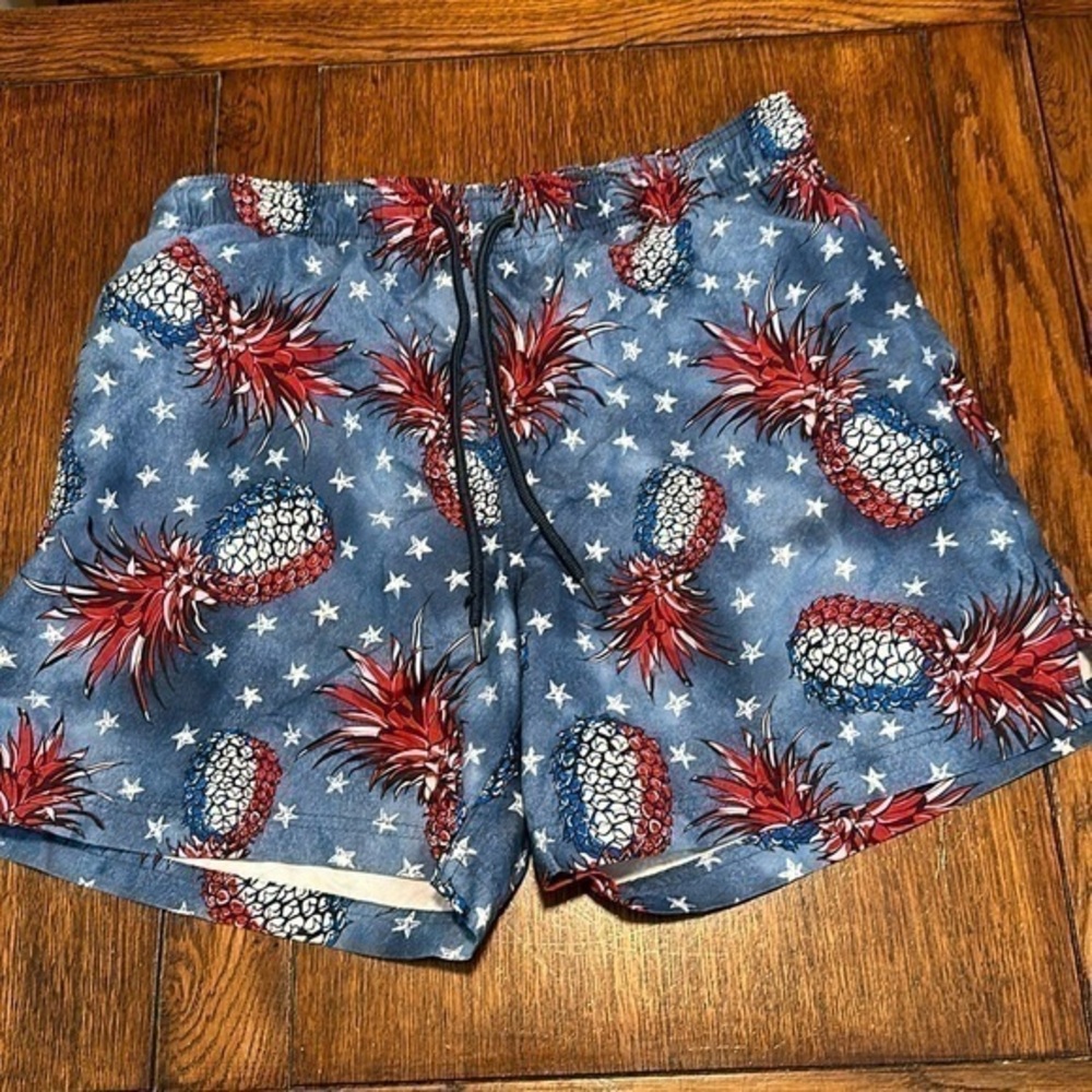 Men’s George patriotic swim trunks size L